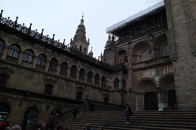 Private Tour to Santiago De Compostela and Its Stunning Cathedral - Architectural Styles