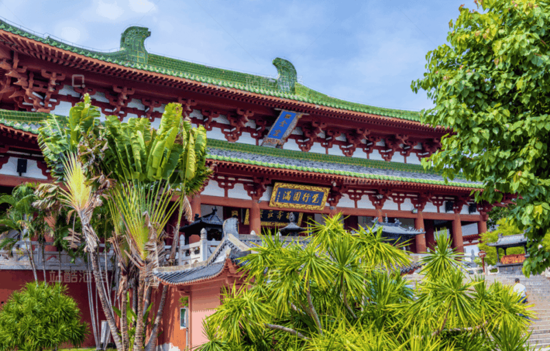 Private Tour to Sanya Nanshan Buddhsim Temple and the Beach - Cultural Insights