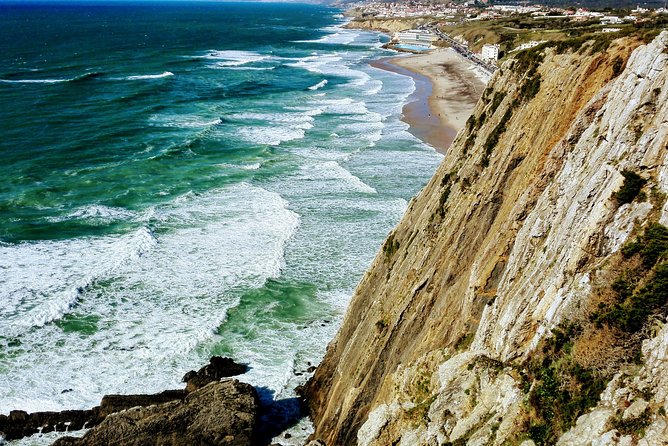 Private Tour to Sintra & Pena Palace, Cascais & Roca - Coastal Scenery and Photo Opportunities