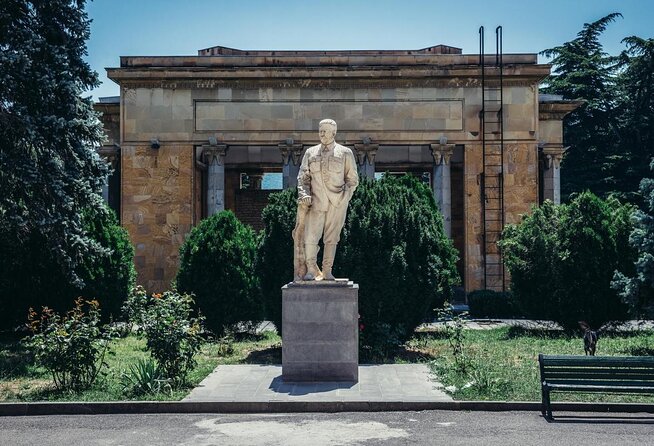 Private Tour to Stalin Museum and Uplistsikhe Caves From Tbilisi - Key Points