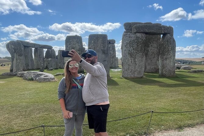 Private Tour to Stonehenge, Bath and The Cotswolds - Whats Included