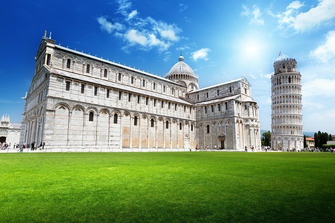Private Tour to Tuscan Jewels in One Day:Siena, Monteriggioni, S.Gimignano, Pisa - Savoring Tuscan Cuisine and Wine
