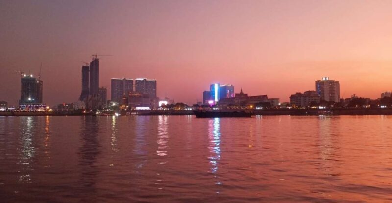 Private Tour to Udong Hill & Sunset Cruise on Mekong River - Inclusions