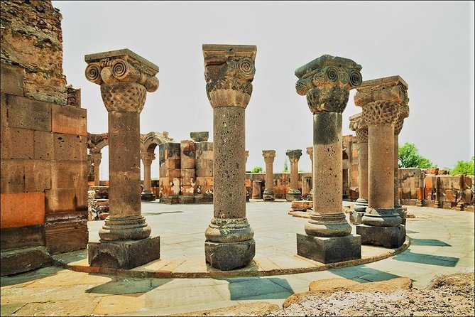 Private Tour to UNESCO Heritage Echmiadzin Churches, Zvartnots and Sardarapat - Sardarapat Memorial