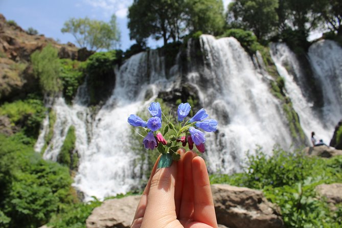 Private Tour to Wings of Tatev, Tatev Monastery, Shaki Waterfall, Noravank - Experiencing the Areni Wine Tasting