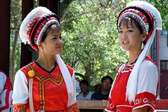 Private Tour to Xizhou Old Town Local Market Erhai Lake Three Pagodas From Dali - Inclusions and Highlights