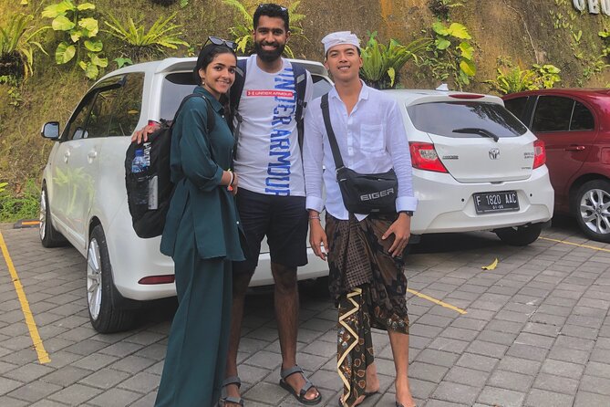 Private Tour Uluwatu Sunset Kecak Dance and Dinner at Jimbaran - Savoring Jimbaran Dinner