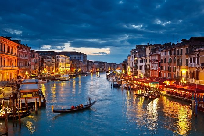 Private Tour: Venice Grand Canal Evening Boat Tour - Booking Requirements