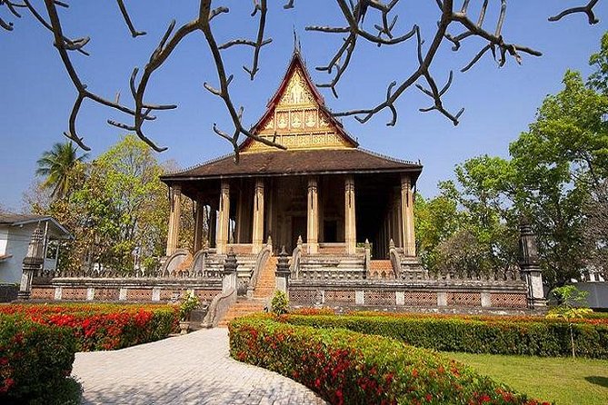 Private Tour: Vientiane City Tour Full Day With Buddha Park - Inclusions and Logistics