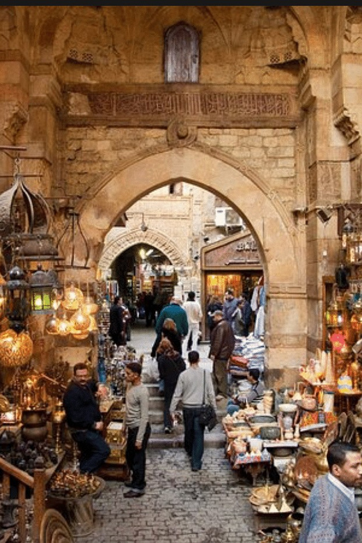 Private Tour Visit Pyramids, Old Cairo & Khan Khalili Bazar - Tour Features