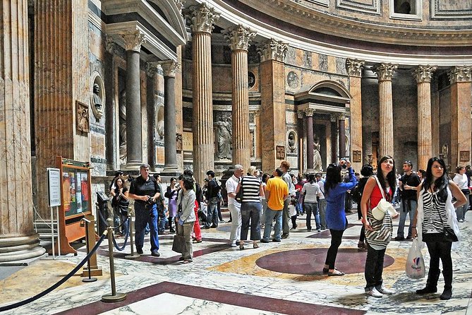 Private Tour: Visit Romes Historical Sites: L. Argentina,Pantheon, P.za Navona - Meeting and Pickup
