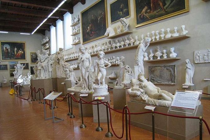 Private Tour: Walking Tour Plus the Accademia Guided Visit - Tour Overview
