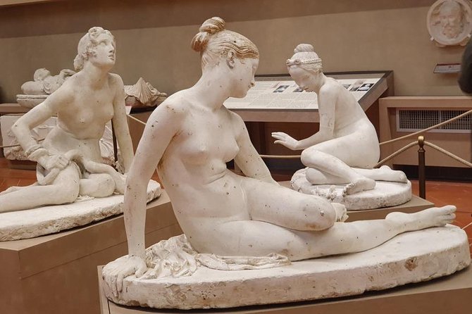 Private Tour: Walking Tour Plus the Accademia Guided Visit - Meeting and End Points