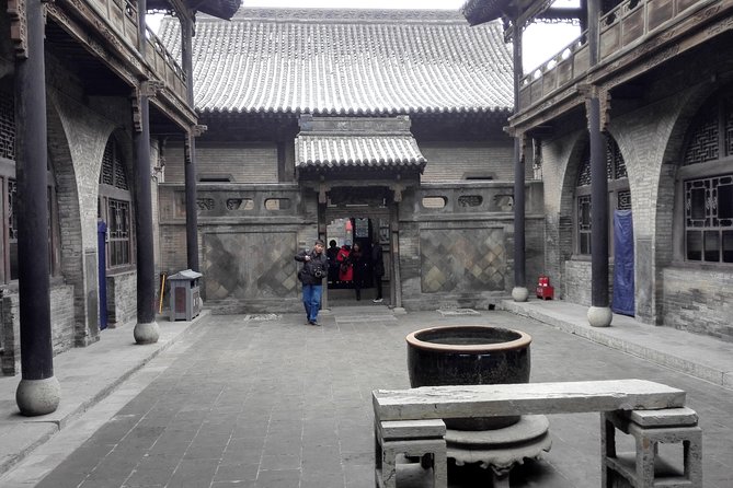 Private Tour: Wangs Family Compound and Shuanglin Temple From Pingyao - Discovering Wang Family Mansion