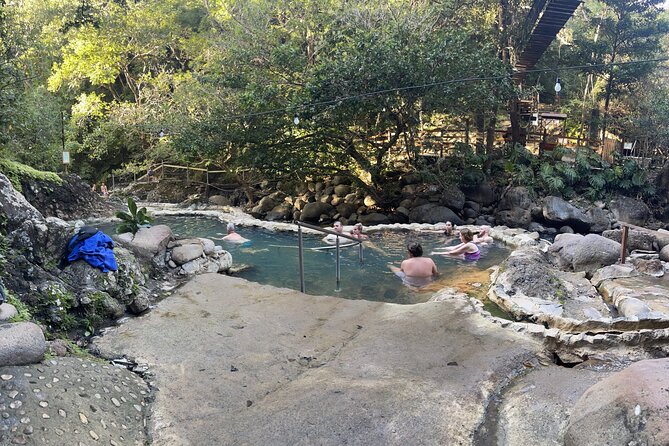 Private Tour Waterfalls and Volcanic Hot Springs With Pick up - Oropendola Waterfall