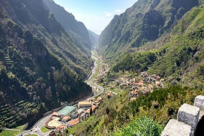Private Tour West Madeira - Panoramic Encumeada Lookout