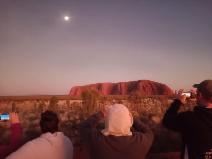 Private Tour With Off-Road Vehicle. Uluru Kings Canyon Kata Tjuta - Navigating the Mereenie Loop