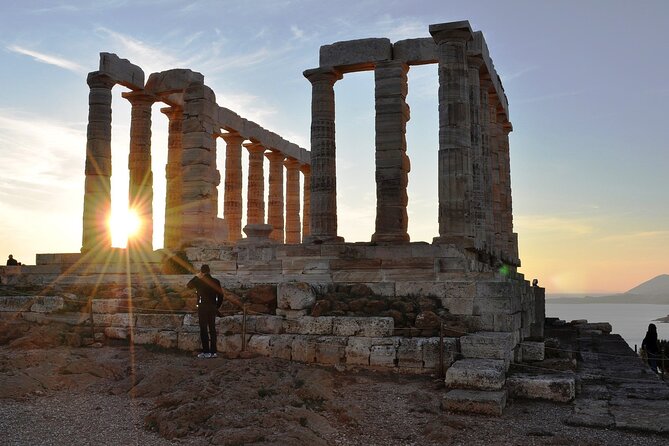 Private Tour With the Best Sunset at Sounion and Vouliagmeni Lake - Sunset at Sounion
