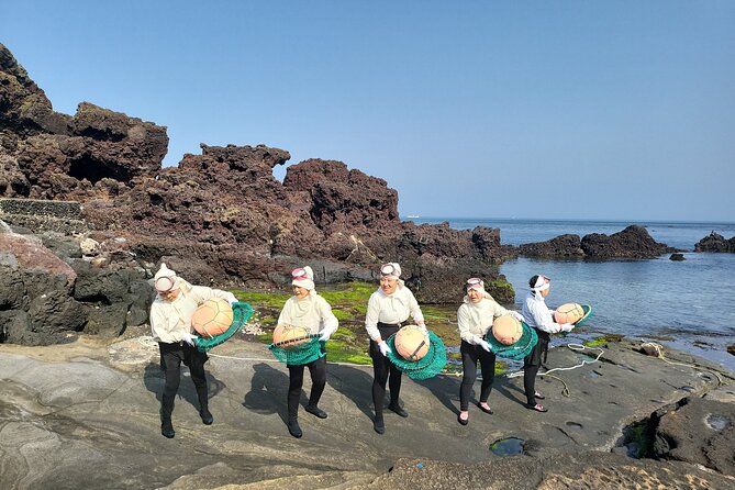 Private Tour Woman Diver Performance & Stone Park in Jeju Island - Cultural Insights