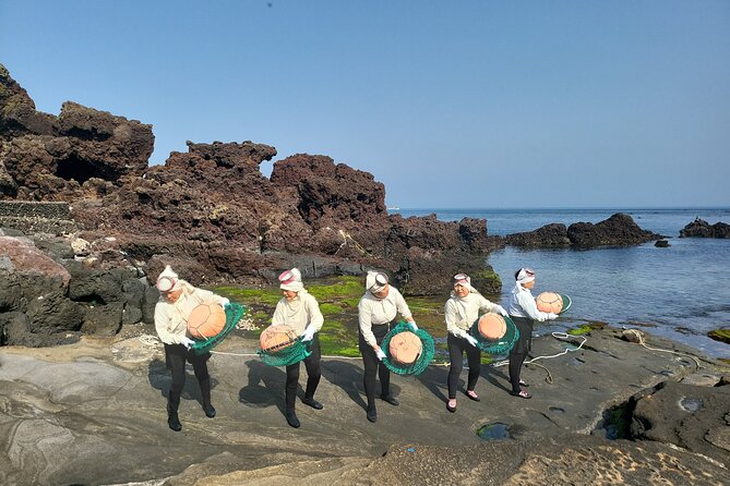 Private Tour Woman Diver Performance & Stone Park in Jeju Island - Preparing for the Tour