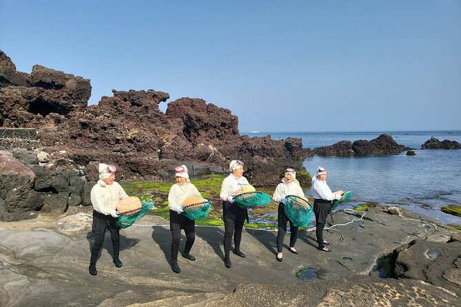 Private Tour Woman Diver Performance & Stone Park in Jeju Island - Recap