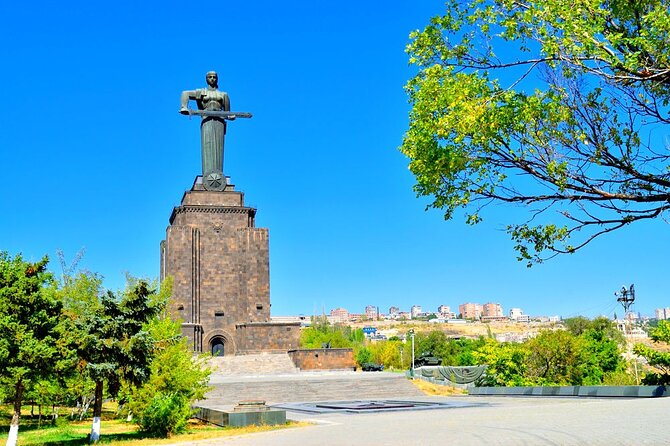 PRIVATE Tour: Yerevan Sightseeing City TOUR & Garni Temple - Meeting and Pickup