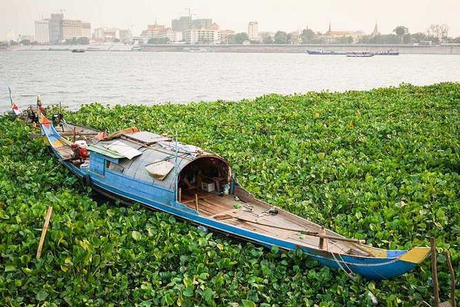 Private Traditional Fishing Boat Tour in Phnom Penh - Key Points