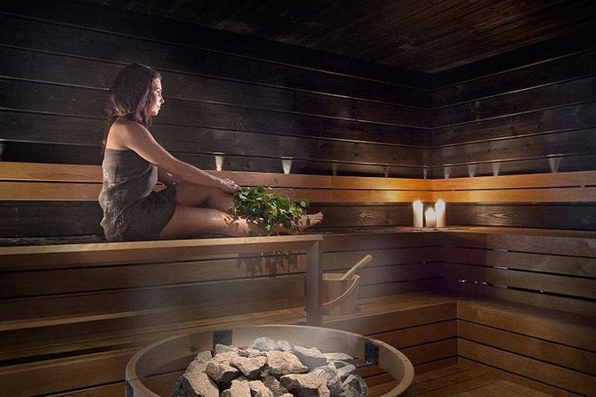 Private Traditional Lakeside Sauna With Midnight Sun - Meeting and Pickup