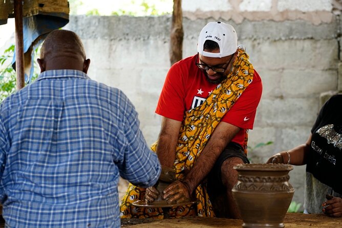 Private Traditional Pottery Class Near Arusha - Inclusions
