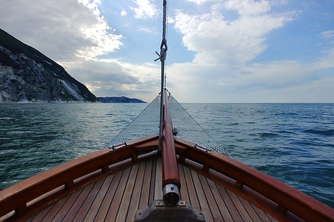 Private Traditional Sailboat Tour With Lunch in Numana - Activities During the Tour