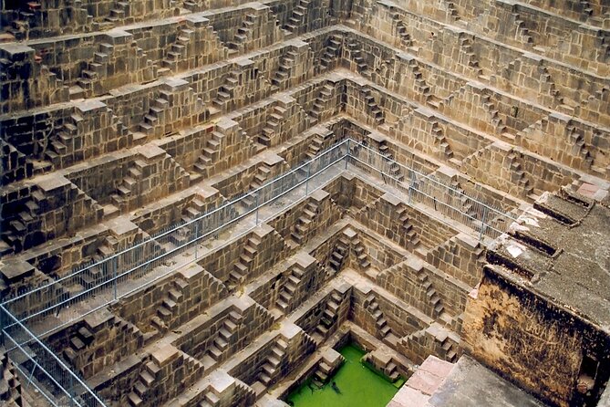 Private Transfer Agra To Jaipur Via Fatehpur Sikri & Chand Baori, Step Well - Accessibility and Participation