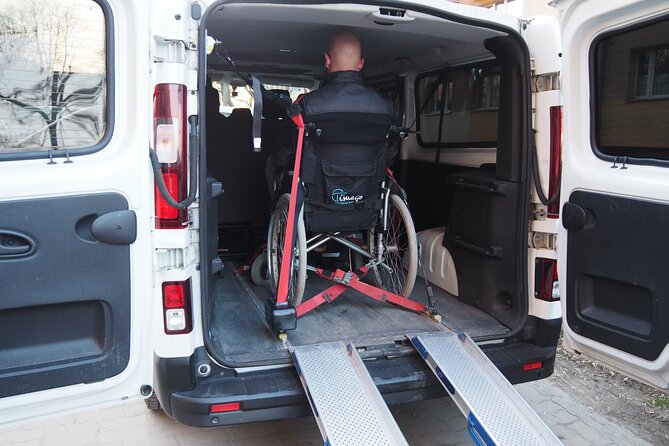 Private Transfer Airport to Warsaw Chopin - Accessibility Features
