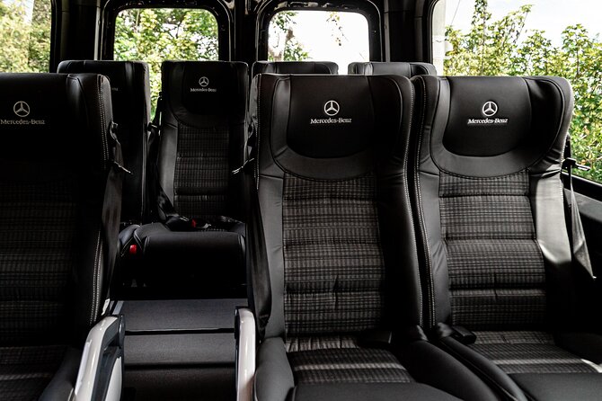 Private Transfer ATO LIR to Westin Conchal Standar - Vehicle Features and Amenities
