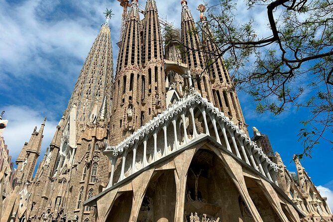 Private Transfer Barcelona 1 to 3 Passengers Economical - Private Transfer Benefits