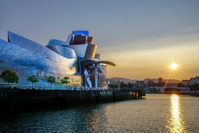 Private Transfer Between Biarritz and Bilbao - Pickup and Drop-off