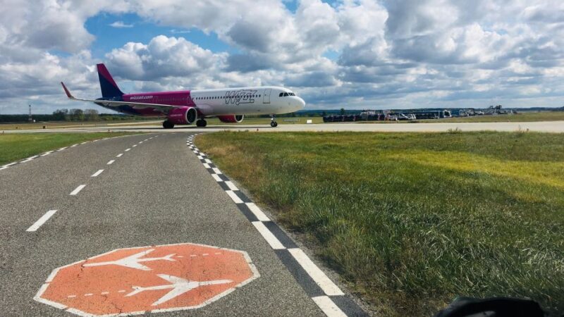 Private Transfer Between Budapest and Vienna - Booking Process