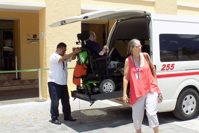 Private Transfer Between Cozumel Airport or Ferry, and Hotels - Positive Experiences