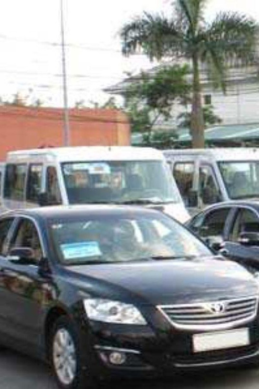 Private Transfer Between Hanoi - Noi Bai Airport - Driver and Vehicle Information