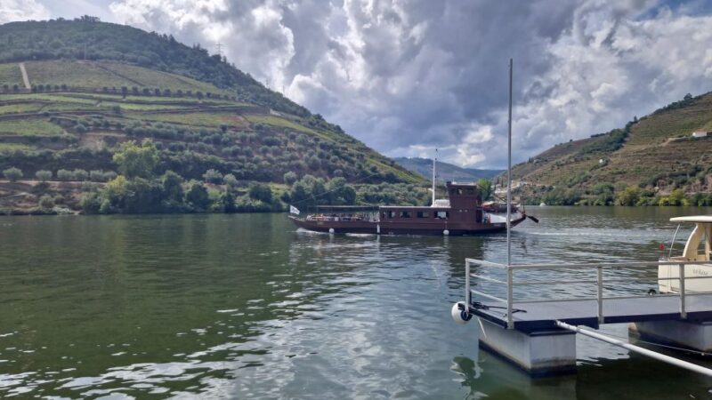 Private Transfer Between Porto and Douro Valley - Transfer Experience