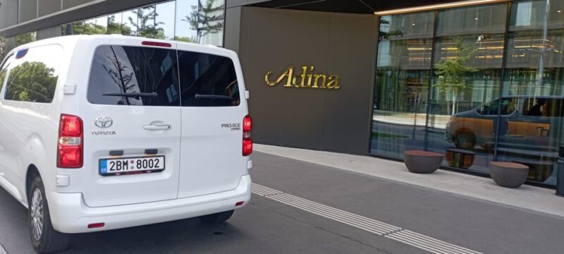 Private Transfer by Van Car From Vienna to Prague - Vehicle Features