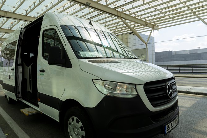 Private Transfer | CESME - IZMIR Airport - About Izmir Airport