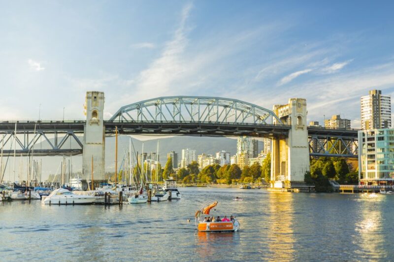 Private Transfer: City of Vancouver to Vancouver Airport YVR - Key Points