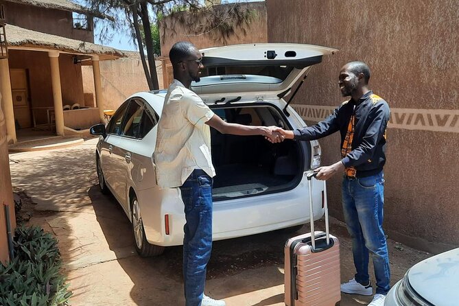 Private Transfer DSS AIBD Airport - Saly Zone (Two Directions) - Reviews and Ratings