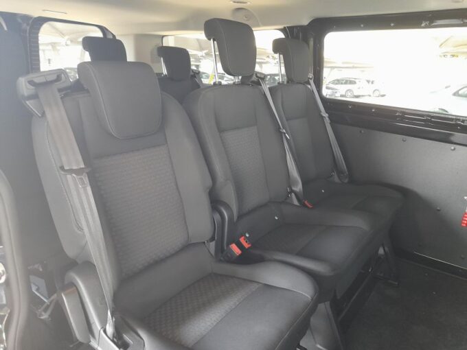 Private Transfer From Albufeira To Faro Airport By Minibus - Pickup and Drop-off