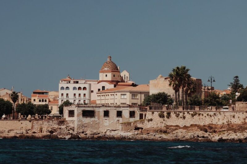 Private Transfer From Alghero Airport to Stintino - Key Points