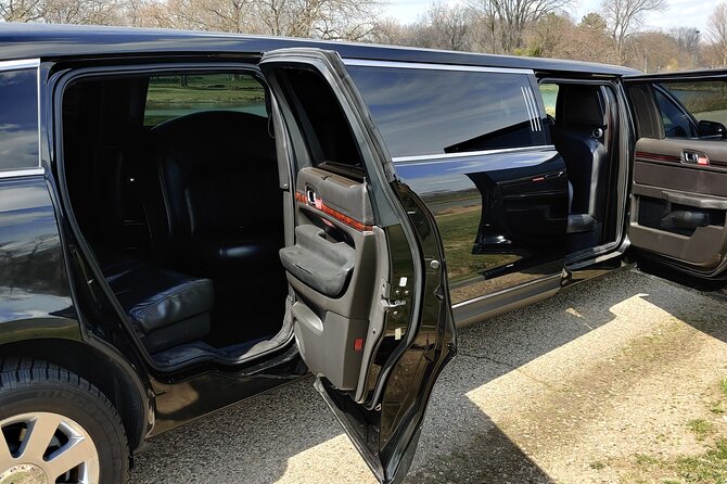 Private Transfer From Atlantic City to Atlantic City Airport ACY by Limousine - Luggage Policy