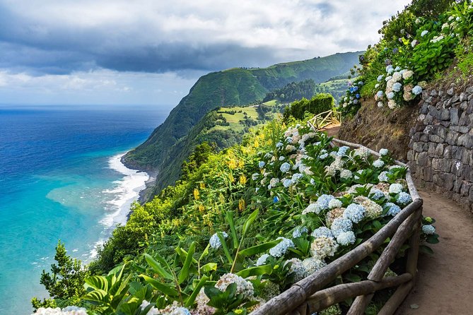 Private Transfer From Azores (Pdl) Airport to Vila Franca Do Campo - Pickup and Drop-off Details