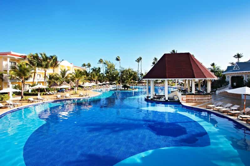 Private Transfer From Bahia Principe Esmeralda to SDQ - Pricing and Reservations