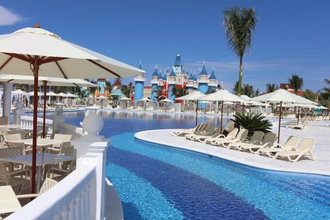 Private Transfer From Bahia Principe Fantasia to SDQ - Pickup and Drop-off