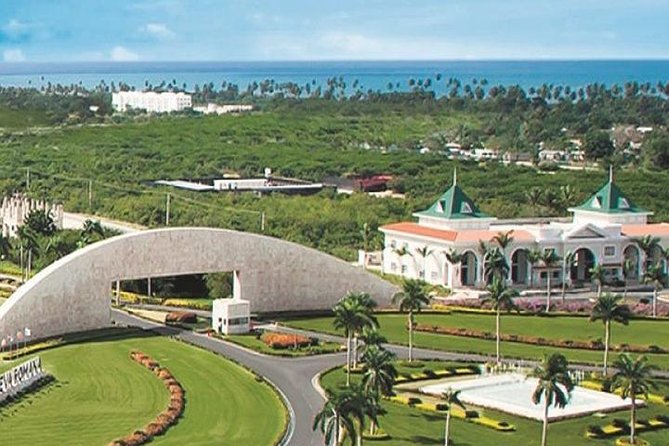 Private Transfer From Bahia Principe La Romana to La Romana Cruise Port - Departure Tax